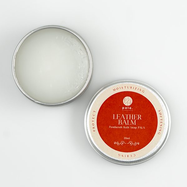 LEATHER BALM 3